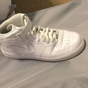 Air Force 1 Nike high tops